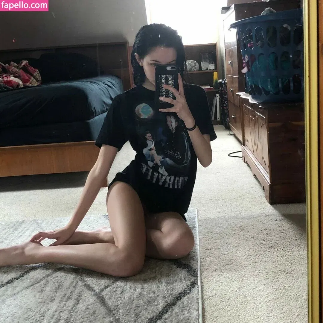 Rylrat Onlyfans Photo Gallery 