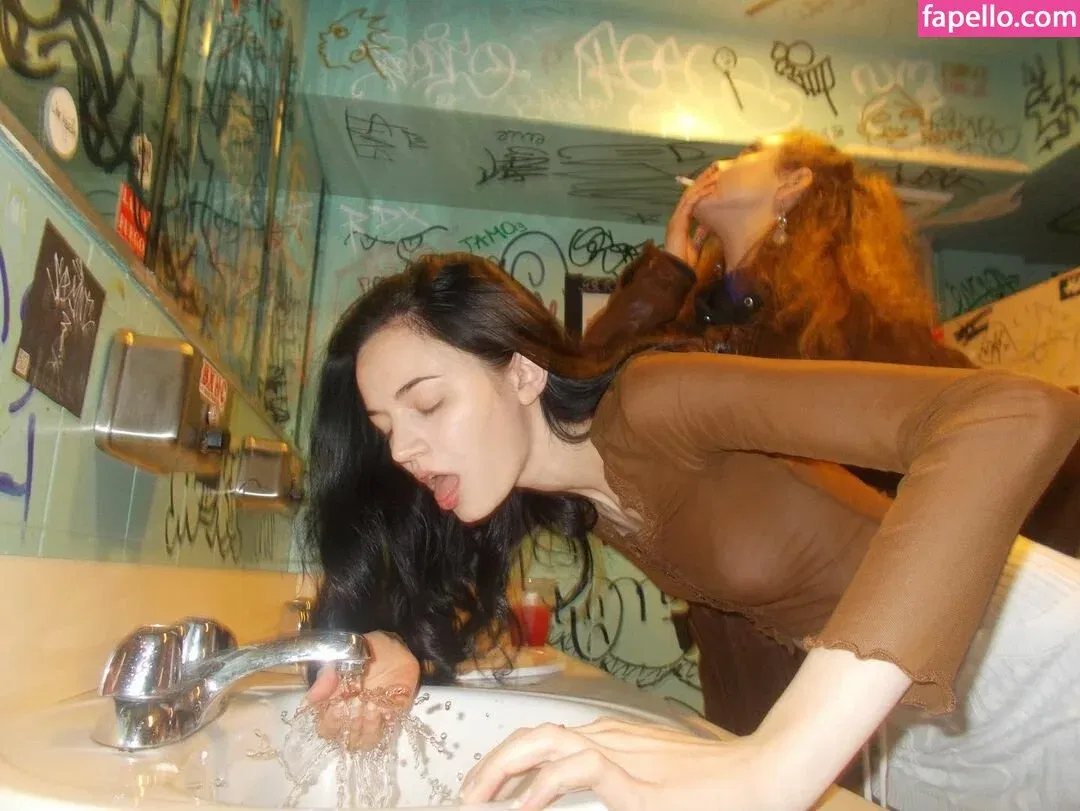 Rylrat Onlyfans Photo Gallery 