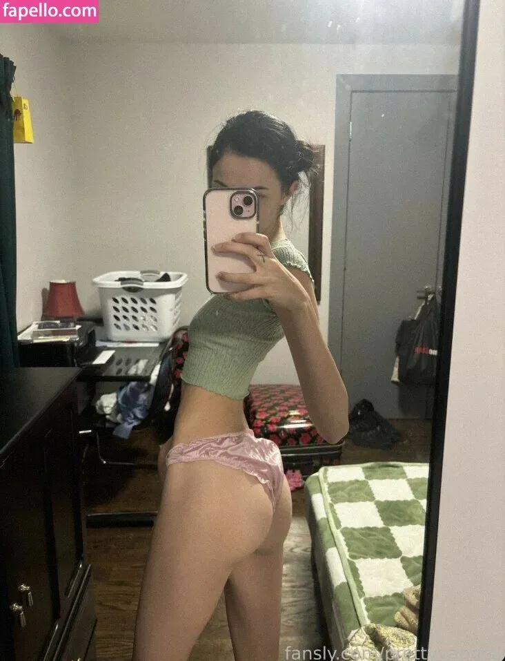 Rylrat Onlyfans Photo Gallery 