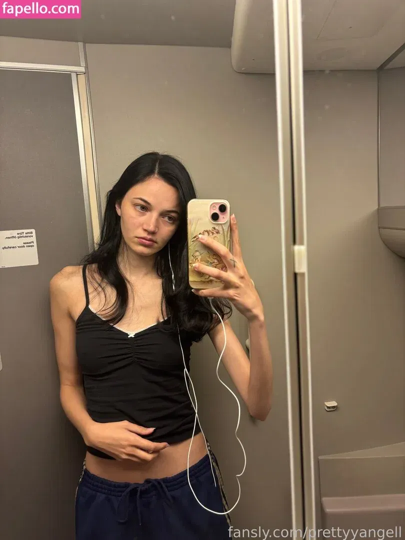 Rylrat Onlyfans Photo Gallery 