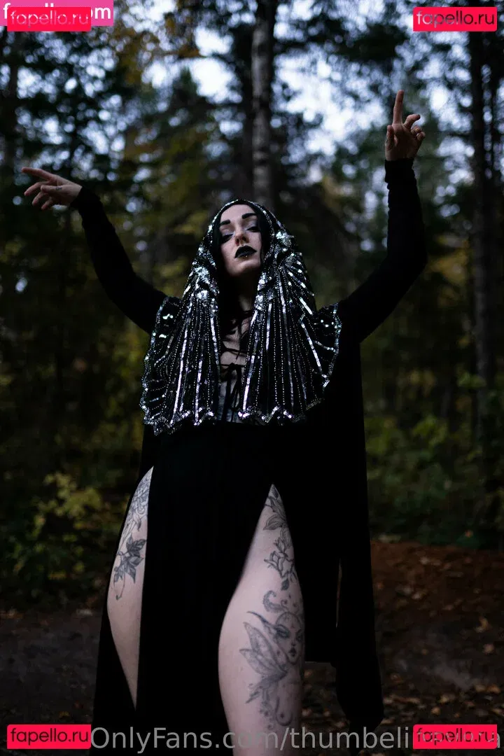 thumbelinavina Onlyfans Photo Gallery 