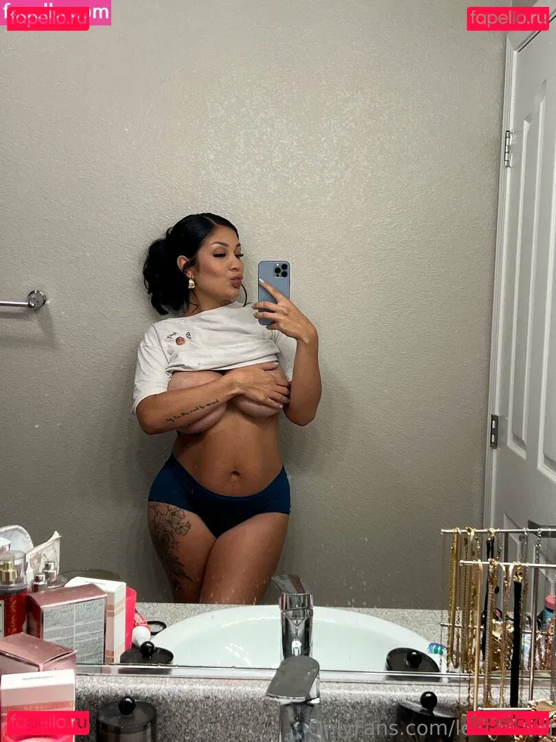adianababyxo Onlyfans Photo Gallery 
