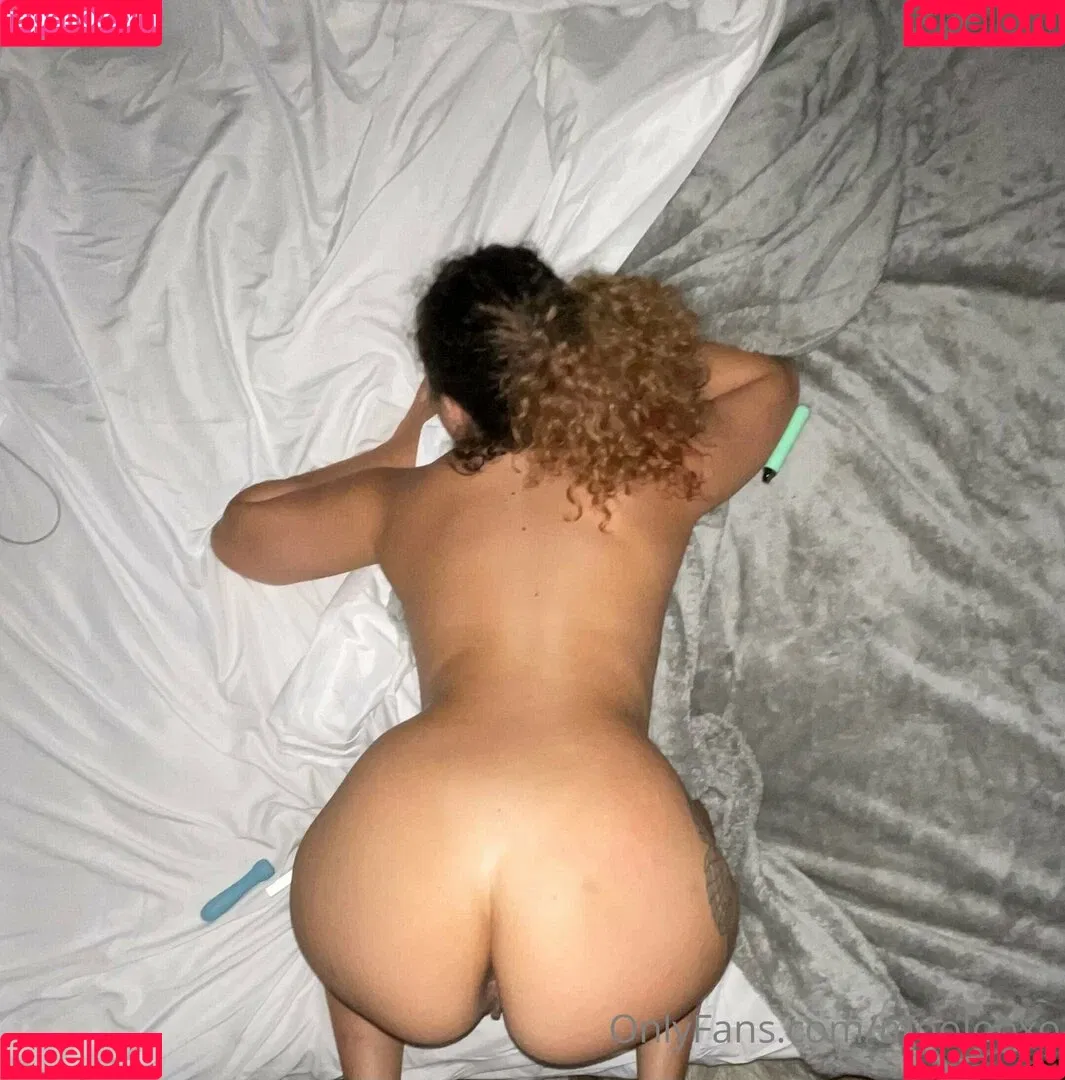 moolooxo Onlyfans Photo Gallery 