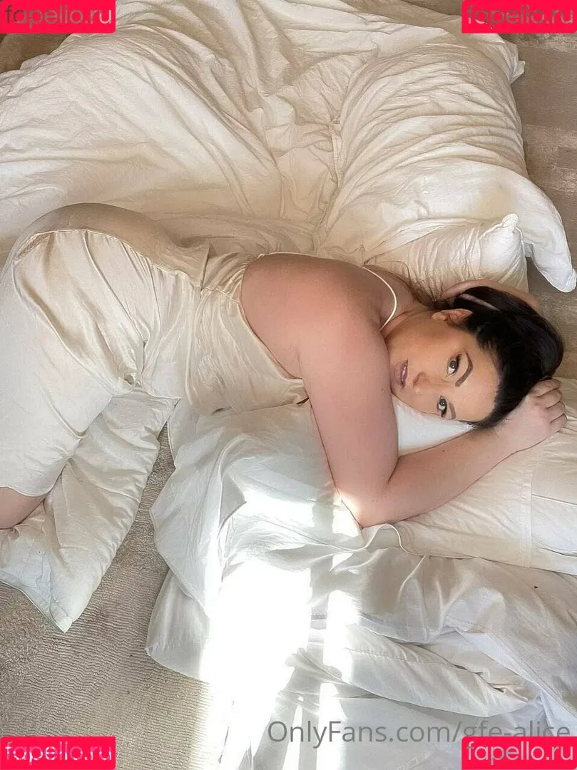 gfe-alice Onlyfans Photo Gallery 