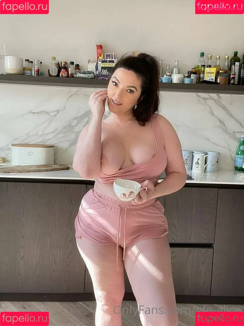 gfe-alice Onlyfans Photo Gallery 