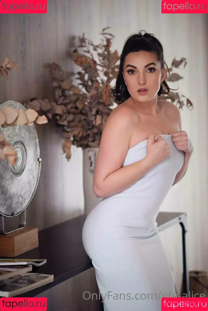 gfe-alice Onlyfans Photo Gallery 