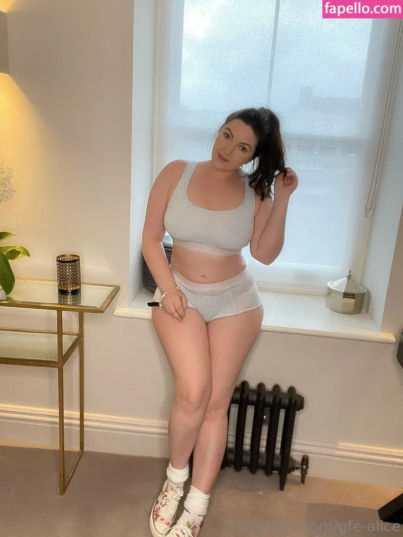 gfe-alice Onlyfans Photo Gallery 