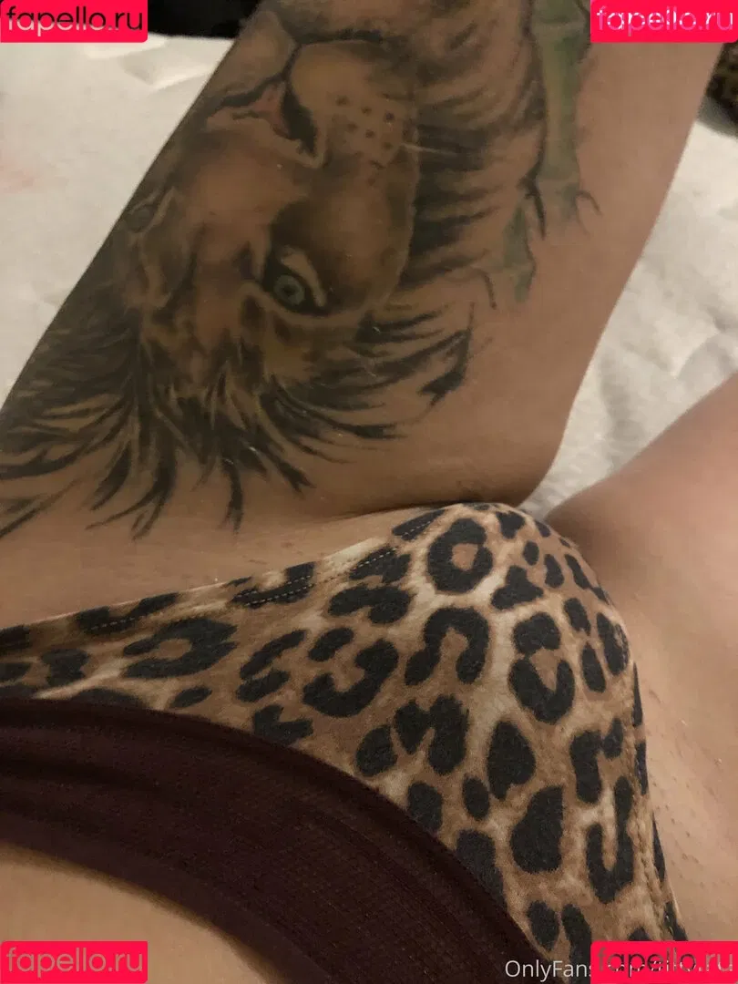 tittytata Onlyfans Photo Gallery 