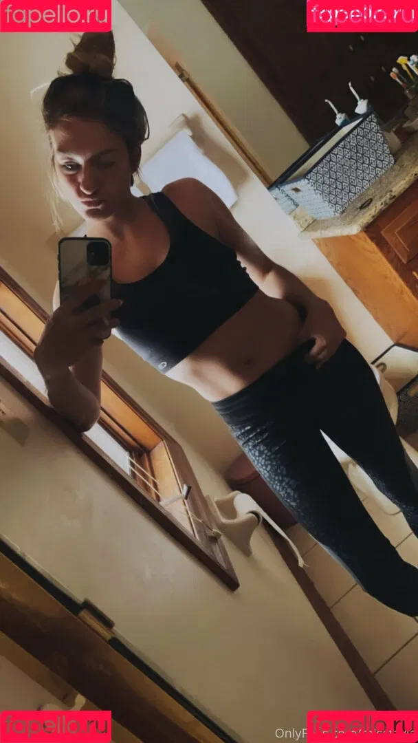 tittytata Onlyfans Photo Gallery 
