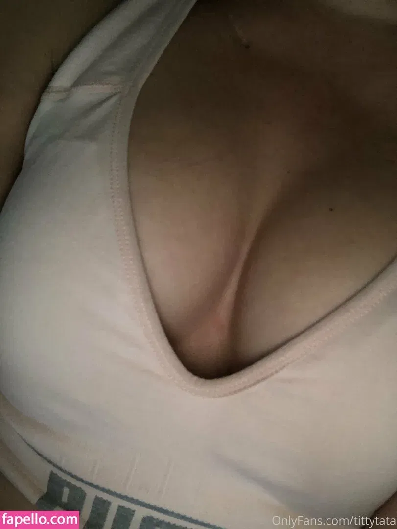 tittytata Onlyfans Photo Gallery 