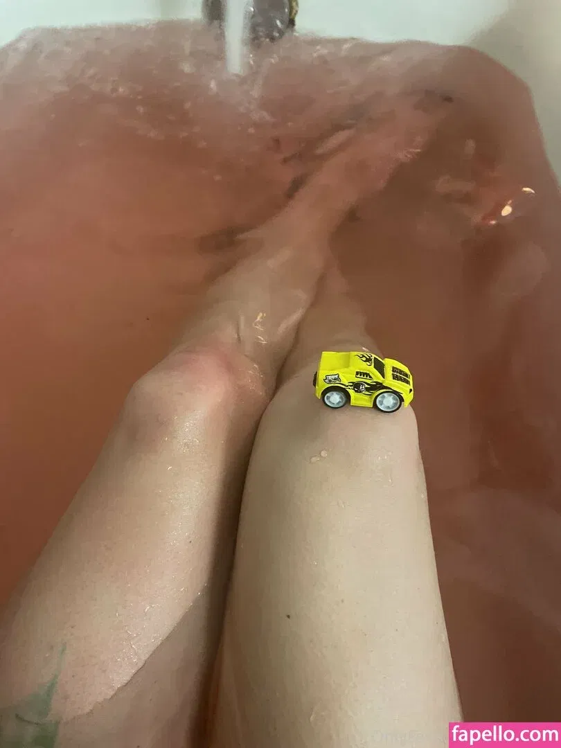 tittytata Onlyfans Photo Gallery 