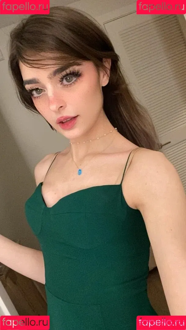 Aruuu Onlyfans Photo Gallery 