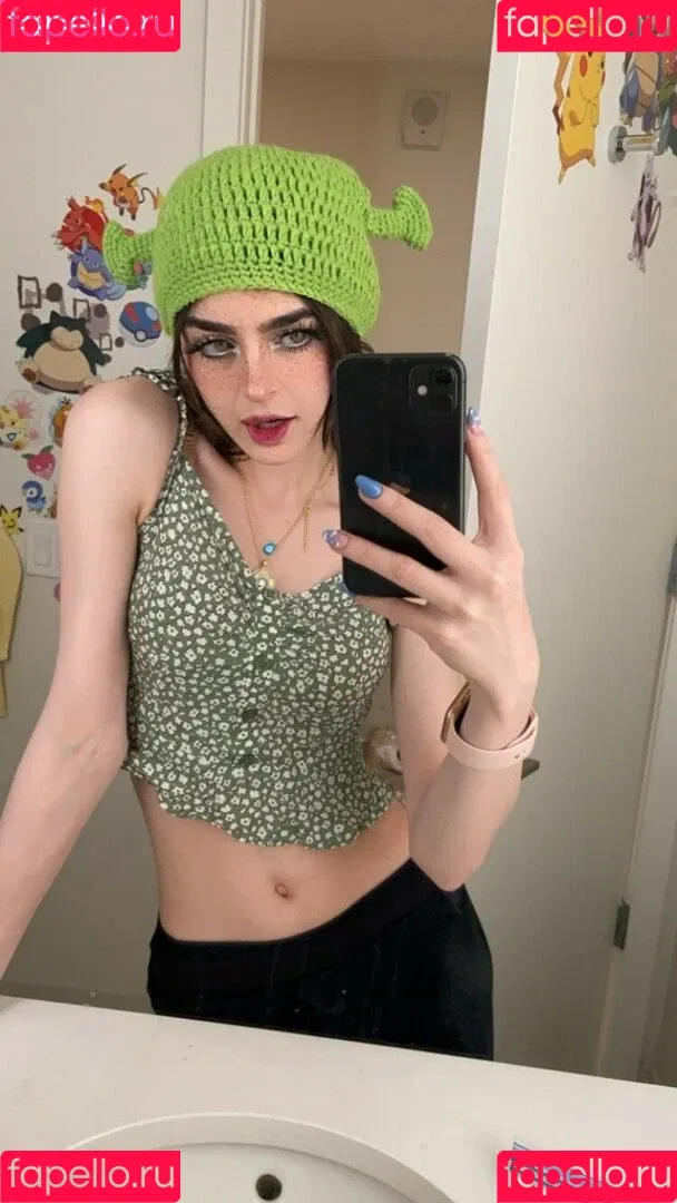 Aruuu Onlyfans Photo Gallery 