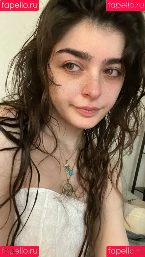 Aruuu Onlyfans Photo Gallery 