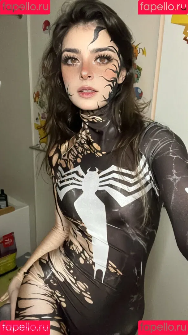 Aruuu Onlyfans Photo Gallery 