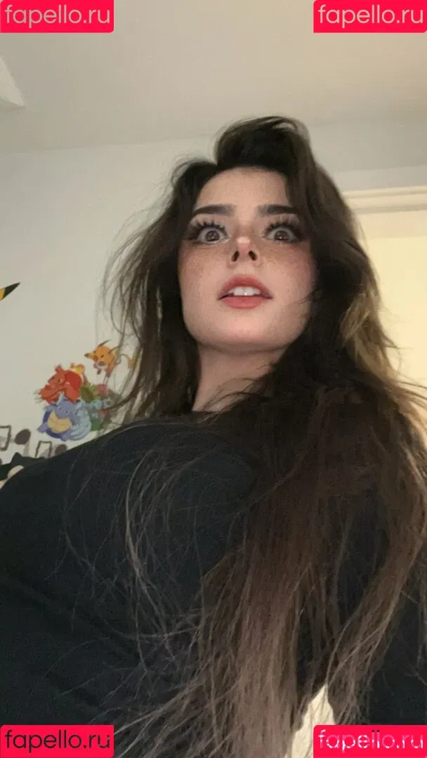 Aruuu Onlyfans Photo Gallery 