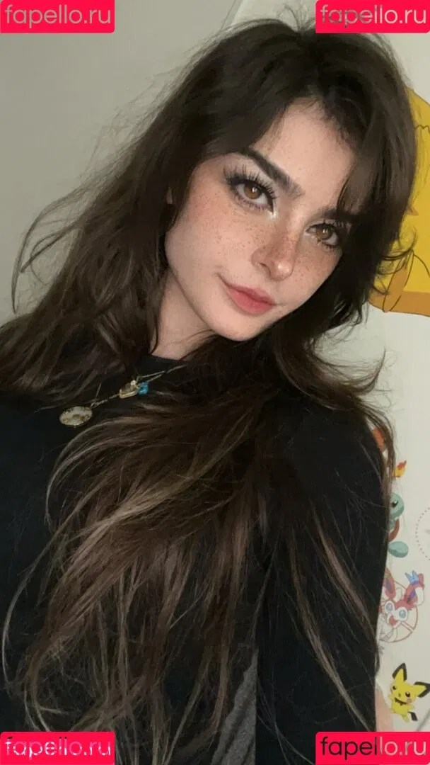 Aruuu Onlyfans Photo Gallery 