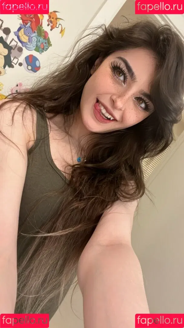 Aruuu Onlyfans Photo Gallery 