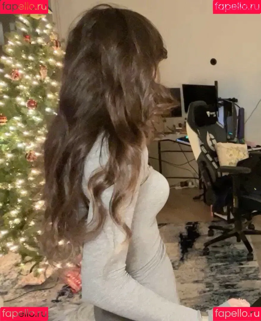 Aruuu Onlyfans Photo Gallery 