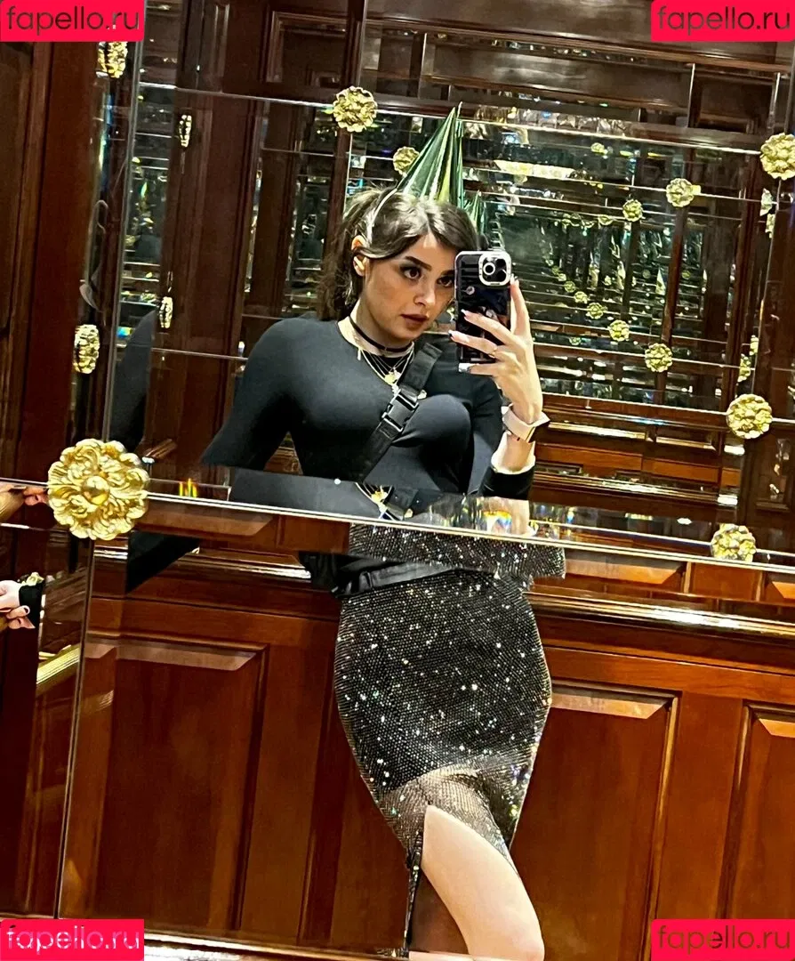 Aruuu Onlyfans Photo Gallery 