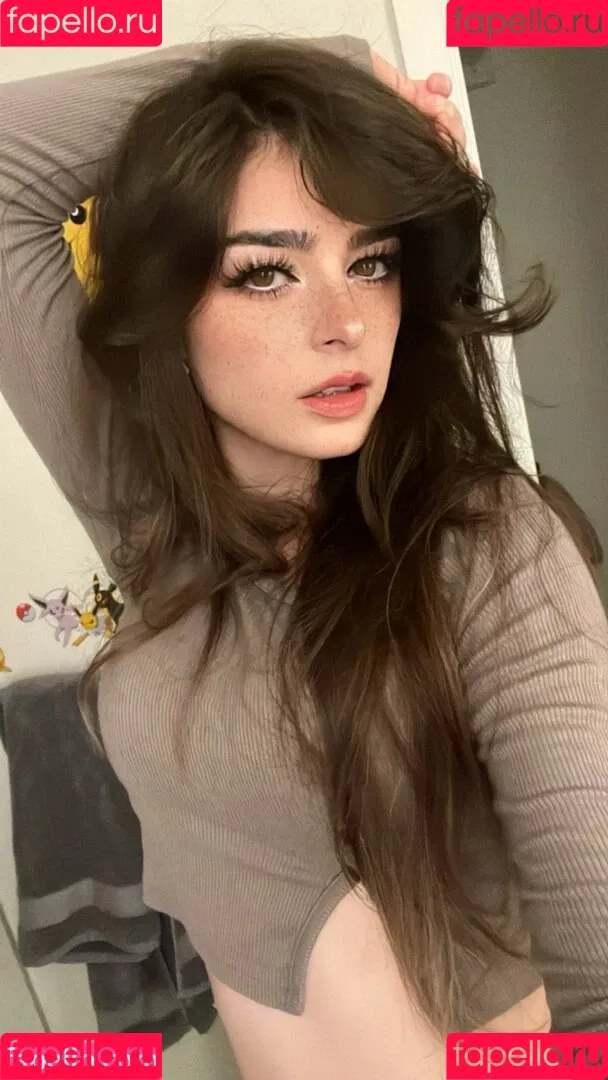 Aruuu Onlyfans Photo Gallery 