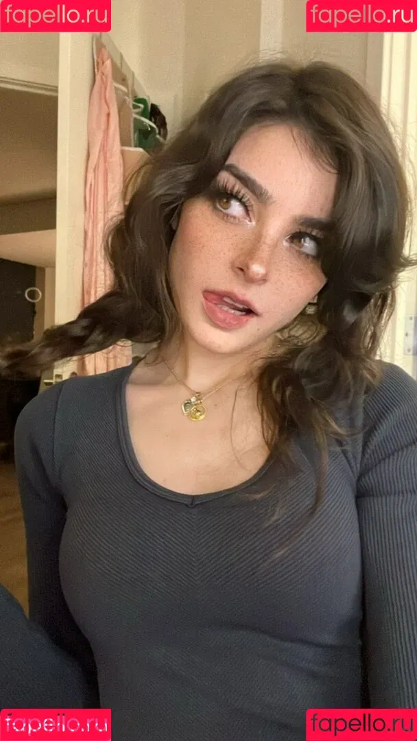 Aruuu Onlyfans Photo Gallery 
