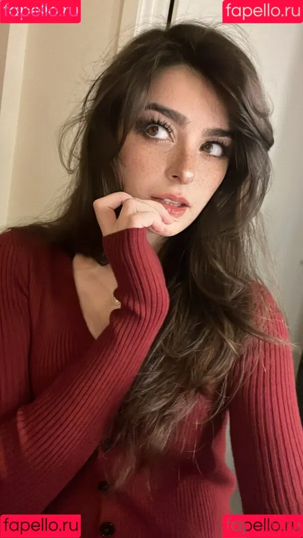 Aruuu Onlyfans Photo Gallery 