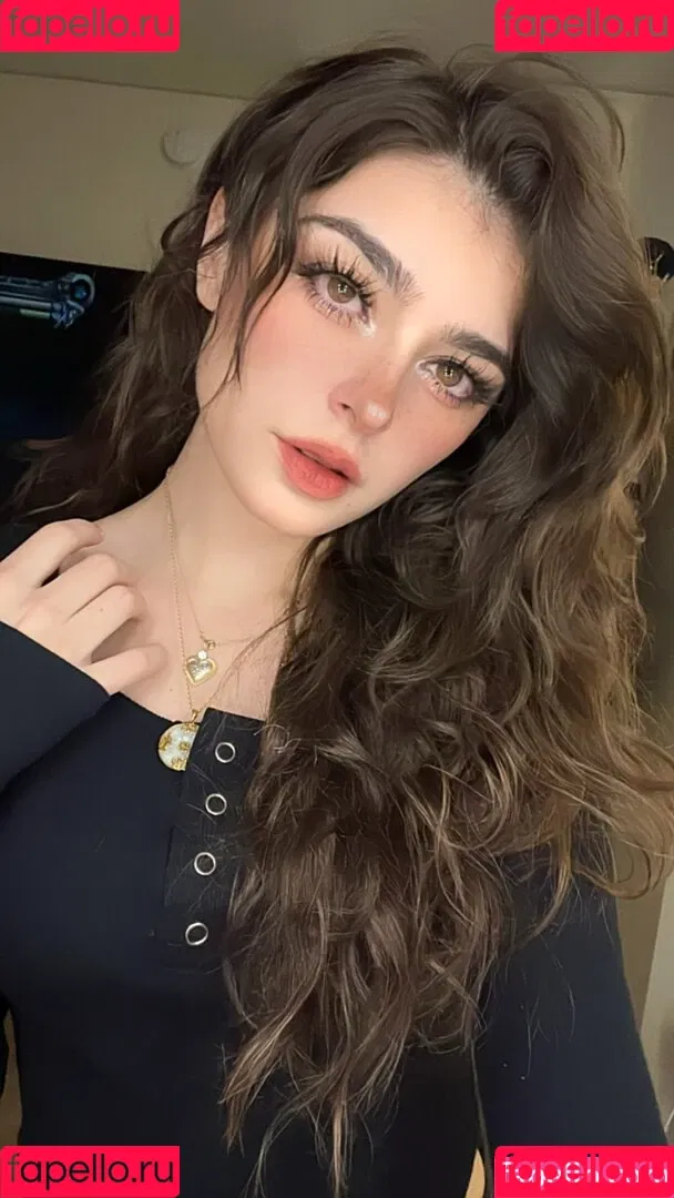 Aruuu Onlyfans Photo Gallery 