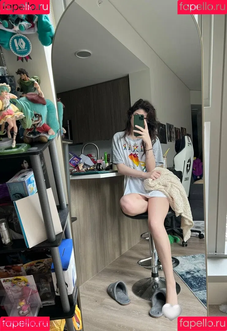 Aruuu Onlyfans Photo Gallery 