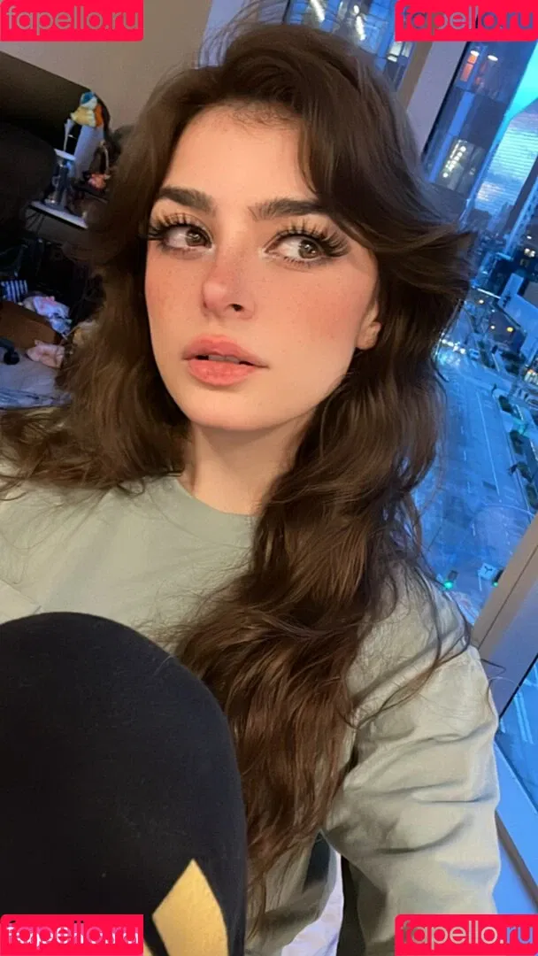 Aruuu Onlyfans Photo Gallery 