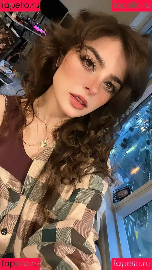 Aruuu Onlyfans Photo Gallery 