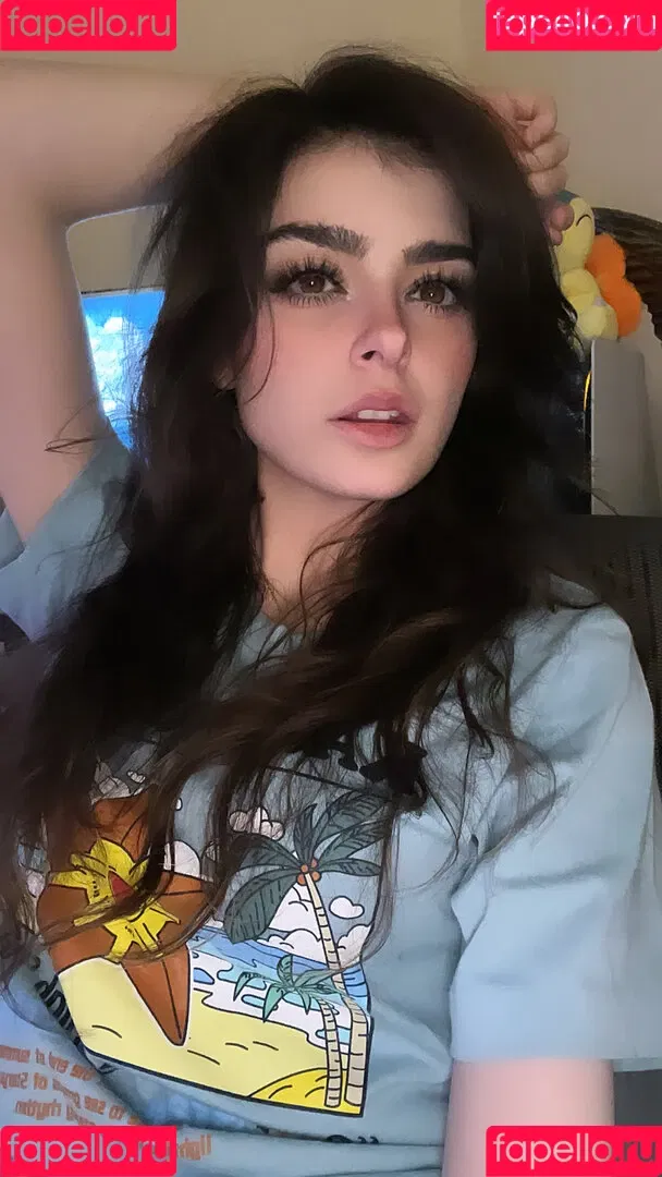 Aruuu Onlyfans Photo Gallery 