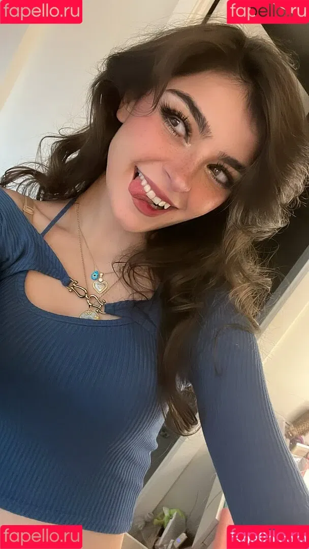 Aruuu Onlyfans Photo Gallery 
