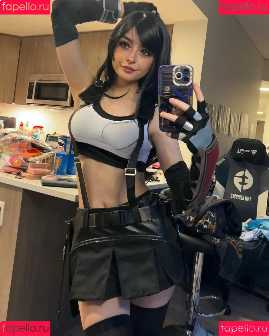 Aruuu Onlyfans Photo Gallery 