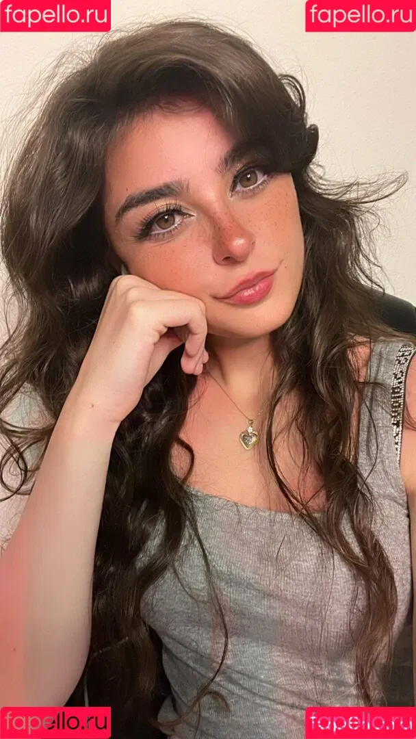 Aruuu Onlyfans Photo Gallery 