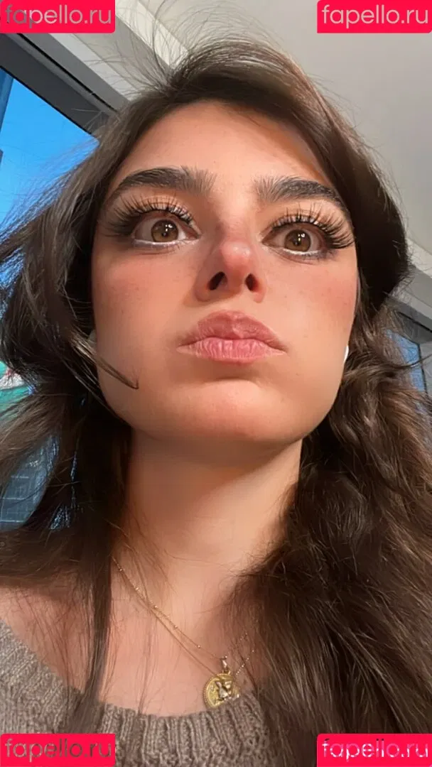 Aruuu Onlyfans Photo Gallery 