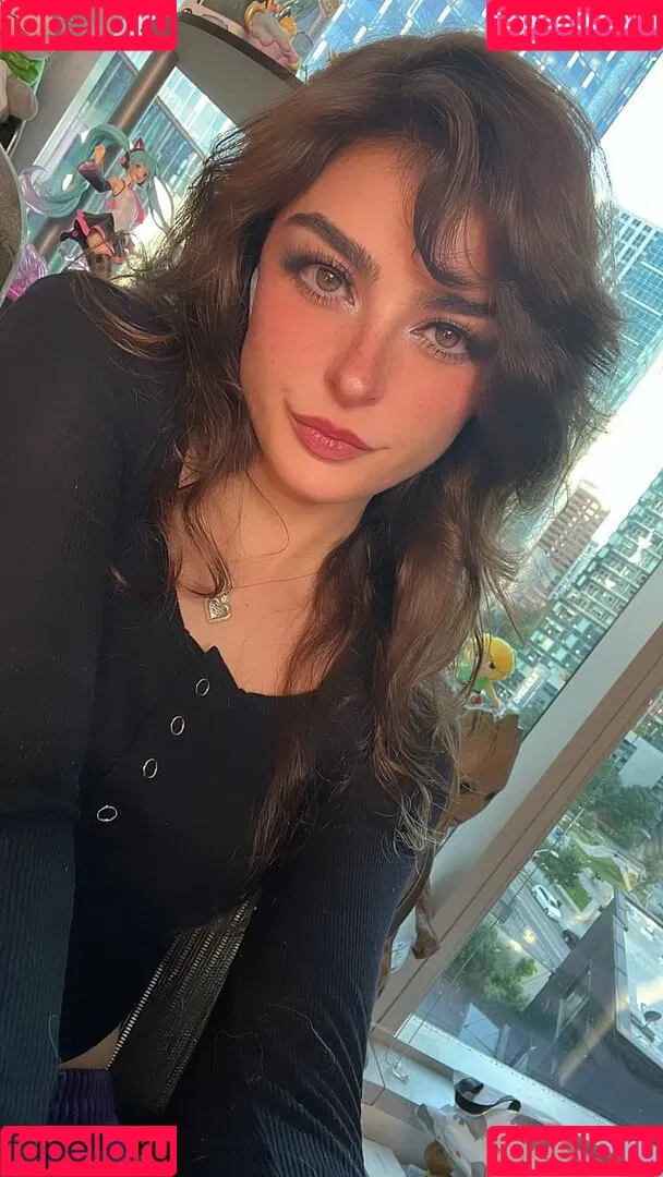 Aruuu Onlyfans Photo Gallery 