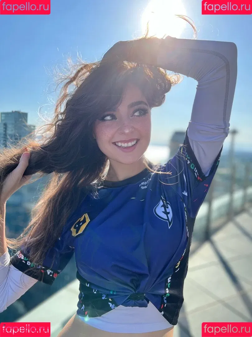 Aruuu Onlyfans Photo Gallery 