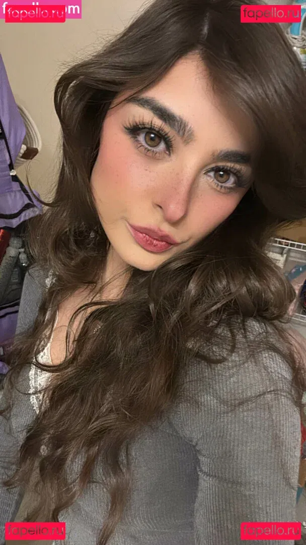 Aruuu Onlyfans Photo Gallery 