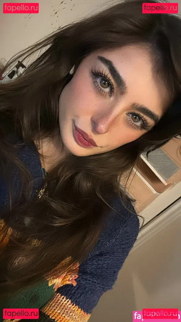 Aruuu Onlyfans Photo Gallery 