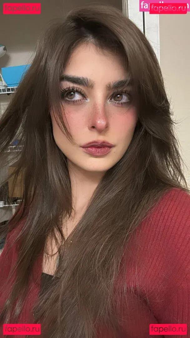 Aruuu Onlyfans Photo Gallery 