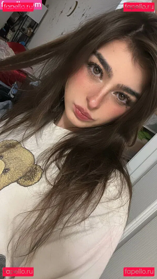 Aruuu Onlyfans Photo Gallery 