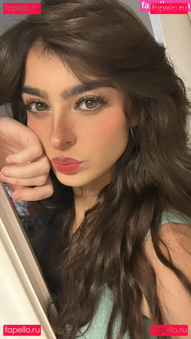 Aruuu Onlyfans Photo Gallery 