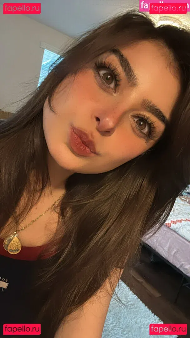 Aruuu Onlyfans Photo Gallery 