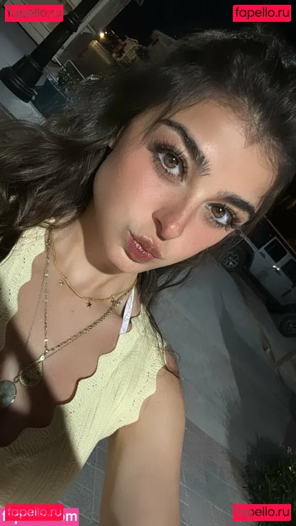 Aruuu Onlyfans Photo Gallery 