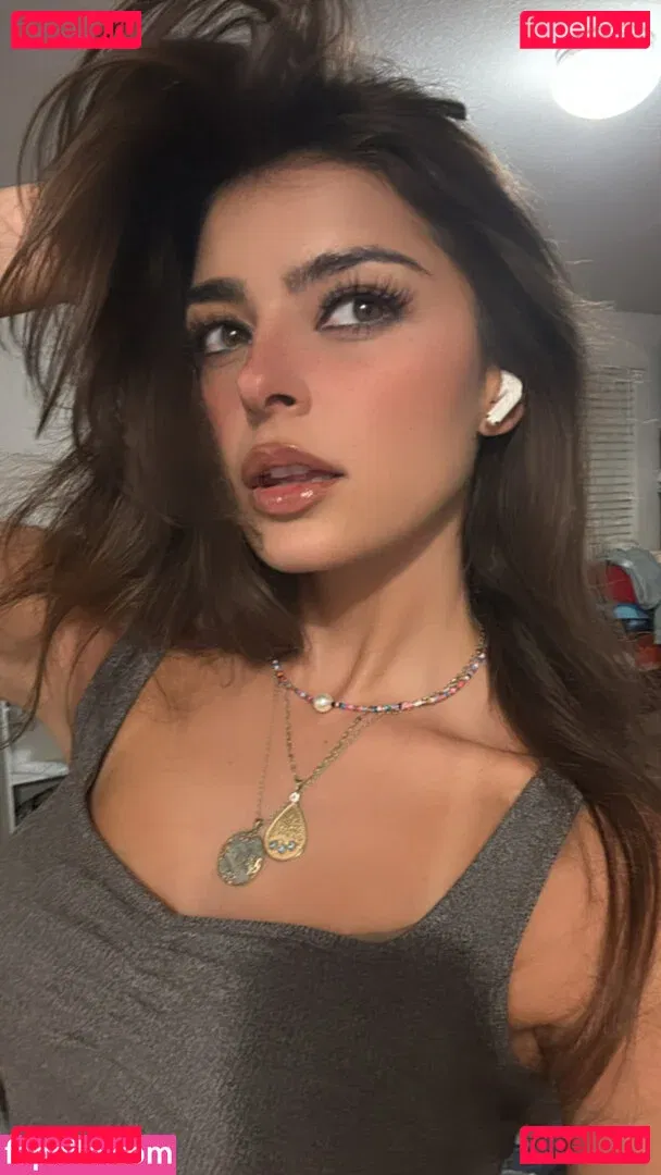 Aruuu Onlyfans Photo Gallery 