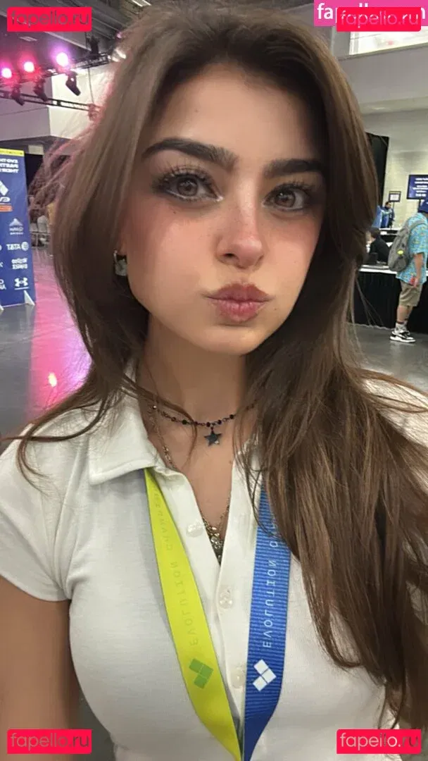 Aruuu Onlyfans Photo Gallery 