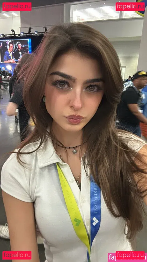 Aruuu Onlyfans Photo Gallery 