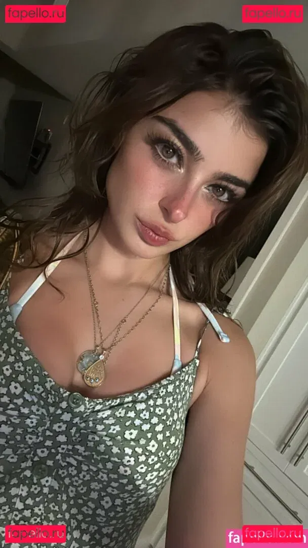 Aruuu Onlyfans Photo Gallery 