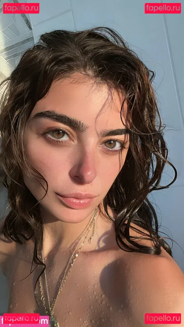 Aruuu Onlyfans Photo Gallery 